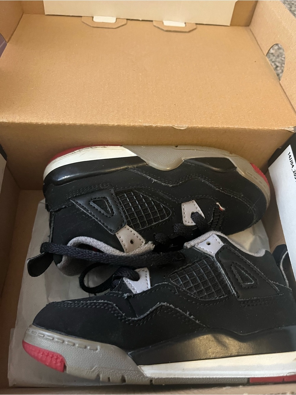 Jordan retro 4’s Kids Sneakers in Black and Red